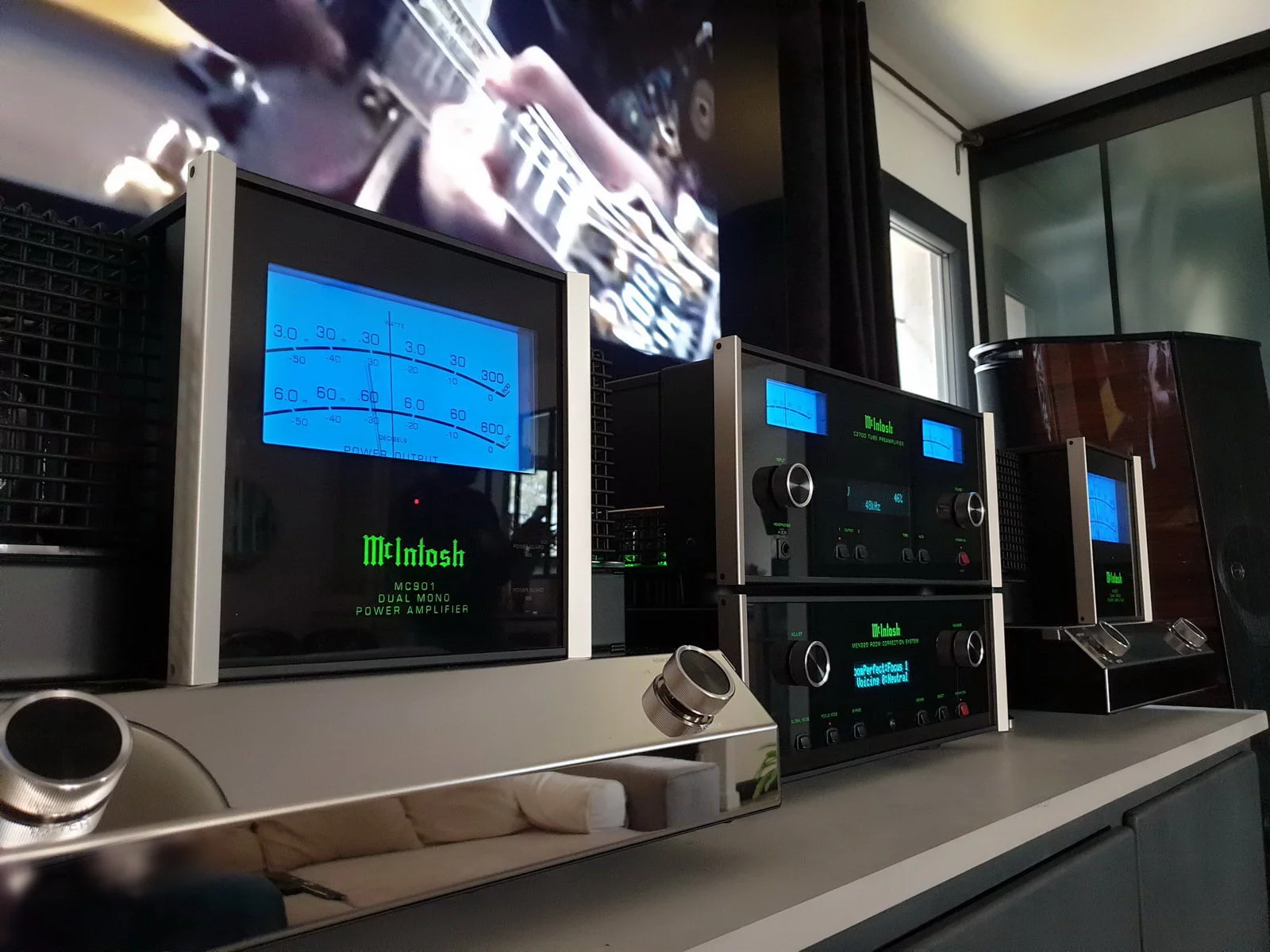 Salle Hifi - Cuers - 83 - Photo 5